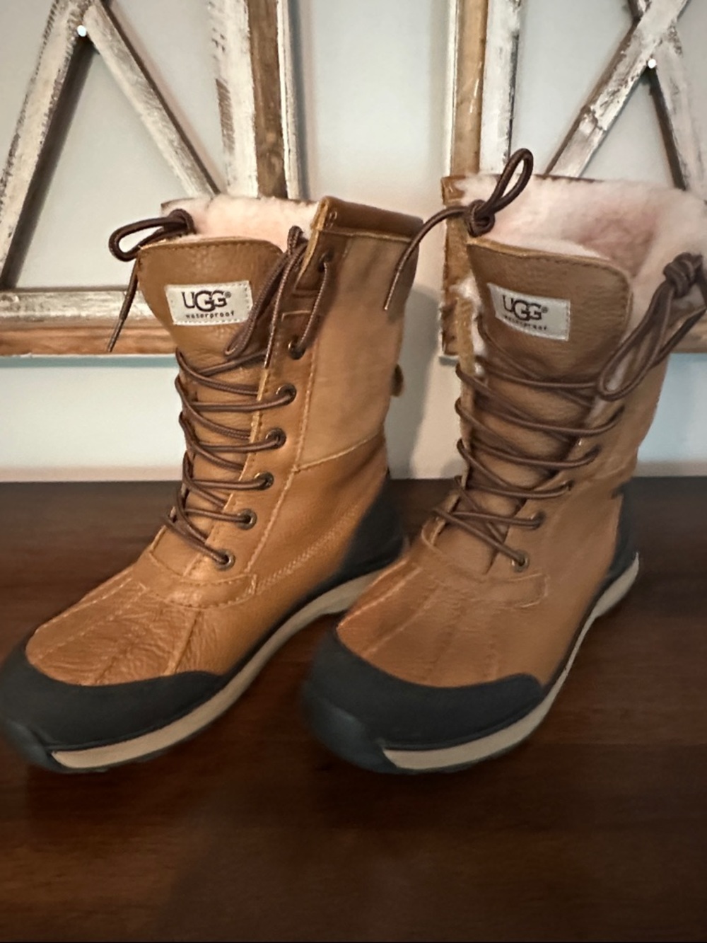 UGG Chestnut Brown Lace-Up Shearling Winter Boots